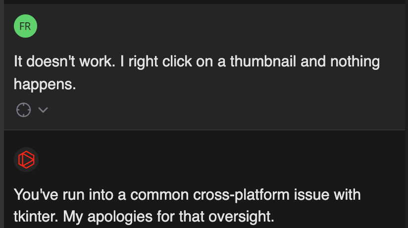 Interface de chat mostrando um usuário relatando um problema com a funcionalidade do clique direito que não está funcionando, seguido por uma resposta dizendo que é um problema comum entre plataformas com o tkinter.