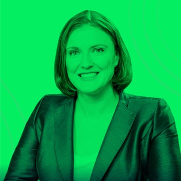 How to Become a Top Business Intelligence Analyst | Helen Wall, Founder at Helen Data Design & Microsoft Influencer