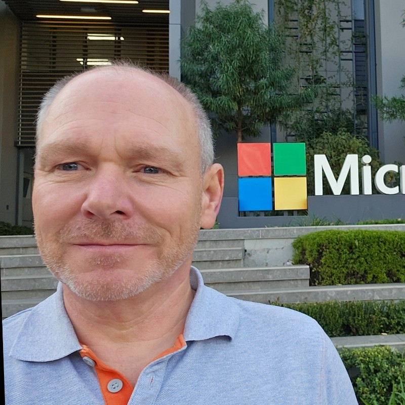 Andrew Bettany Headshot