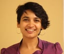 Charu Anchlia Headshot