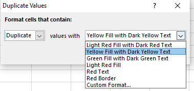 Dentro de un cuadro de diálogo Duplicar valores, selecciona el formato que quieres aplicar a los valores duplicados en Excel