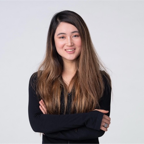 Maddy Zhang Headshot