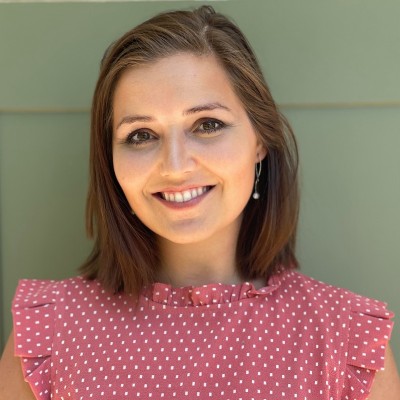 Kate Mistry Headshot