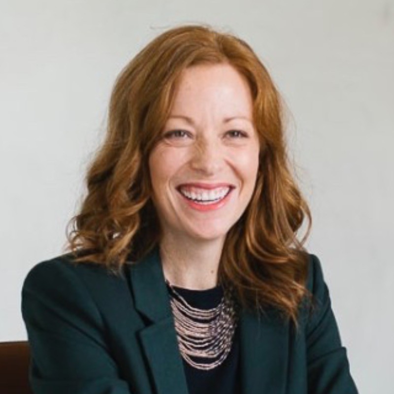 Lindsey Zuloaga Headshot