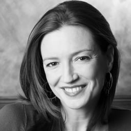 Ảnh chân dung Lisa Weaver-Lambert