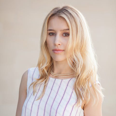 Dr. Madelaine Daianu headshot