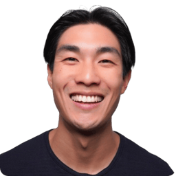 Mo Chen Headshot