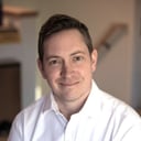 Simon Rowe Porträtfoto