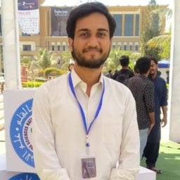 Umer Anzar Headshot