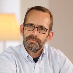 Michael Berthold Tembakan kepala