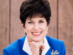Teena Piccione Headshot
